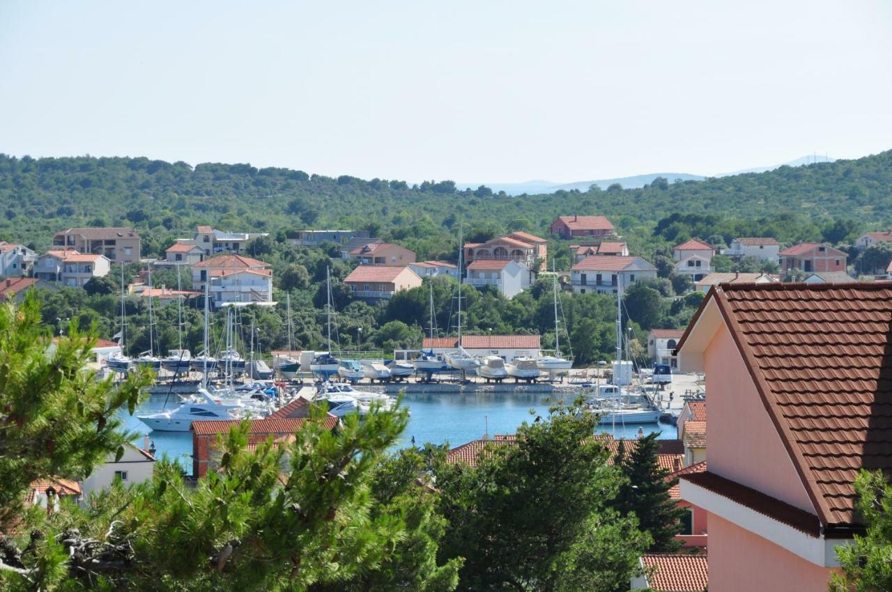 Radoslava Daire Jezera Dış mekan fotoğraf